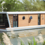 Bateau habitable JE série 8
